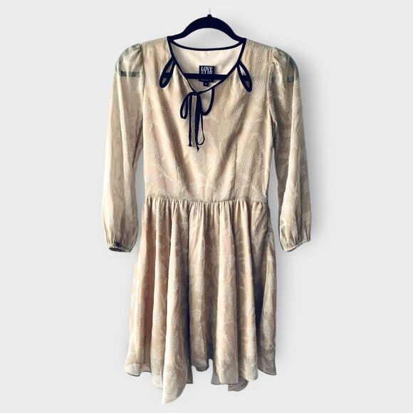 Love & Liberty Dress Long Sleeve Silk Fit and Flare Scoop Neck Blush Size 0 - Picture 3 of 13